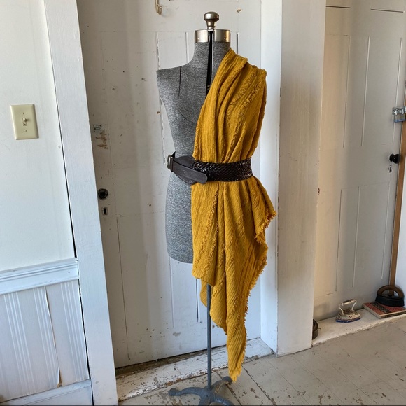 Time & Tru Golden Mustard Woven Scarf - Picture 1 of 10